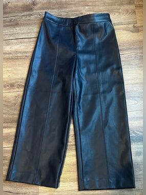 Ann Taylor Faux Leather Crop Pants